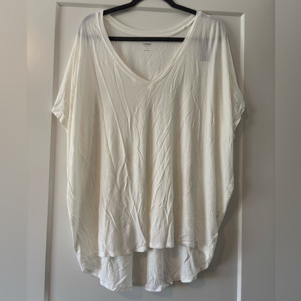 Express Ivory Relaxed Tee XL